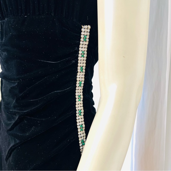 Oscar Di La Renta Miss O Vintage Velvet Dress - Picture 16 of 16